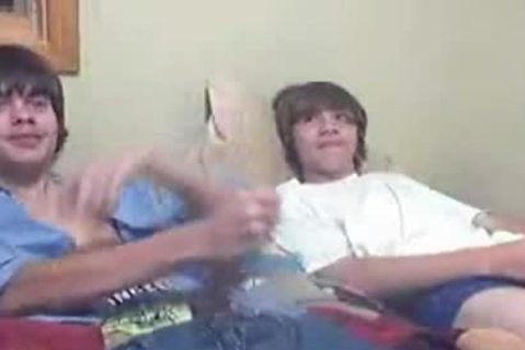 Twink riding a dick sex tape