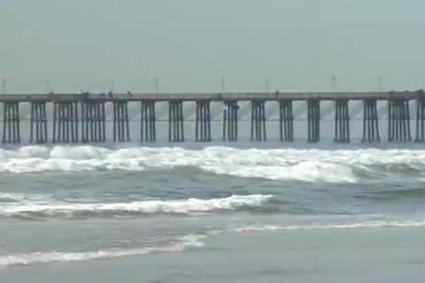 gay Surfer And black friend Mutually Masturbate On ottofellow