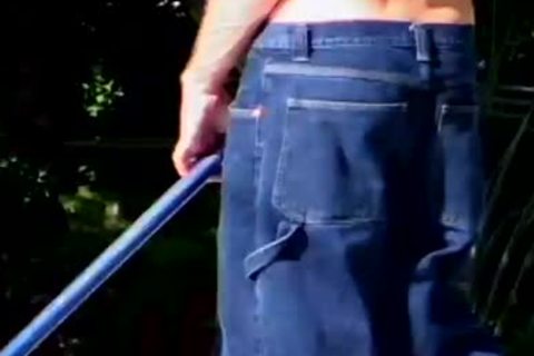 Pool man Got sweet When Saw The sweet sweet Owner