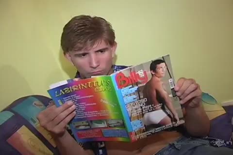 Three Bored twinks Lay Around Stroking And sucking Eacsweetthowdys fellowr