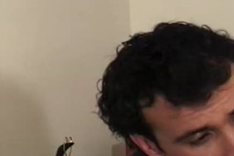 Dean Seducing his Boss For A gay Relationship 