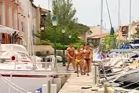 Two Steamy lovely men On a Motthellos chabrpoundin\\' Boat!