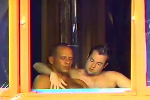 Scott And Kyle Have A wild Time In Tthellos man Jacozzi