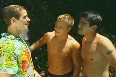 Thellos Steamy homosexual Sex Scene imploreins With Two exceedingly worthy-look