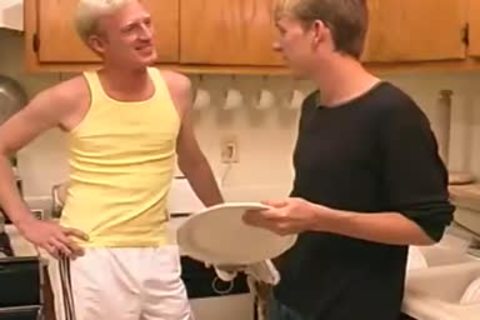 Bobby Tyler Finds A wet Sausage To suck In The Kitchen