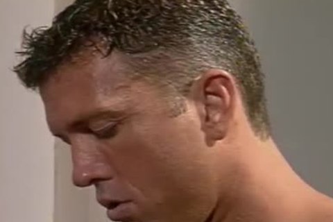 Tgreetingss gay twink loves Taking It Up The analhole\n
