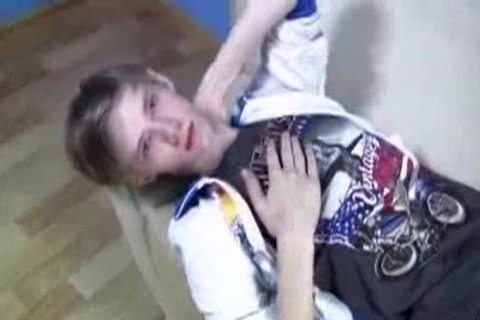 19nt justin caressed