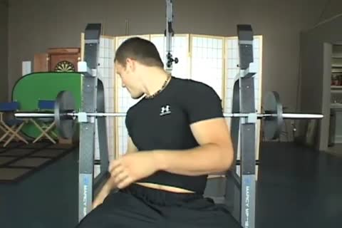 Pumping iron. Jacking My meat