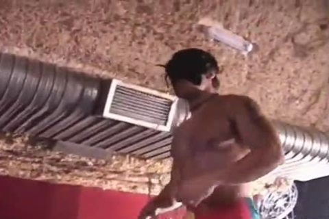 Carnival man bitctgreetingss men - Scene 2