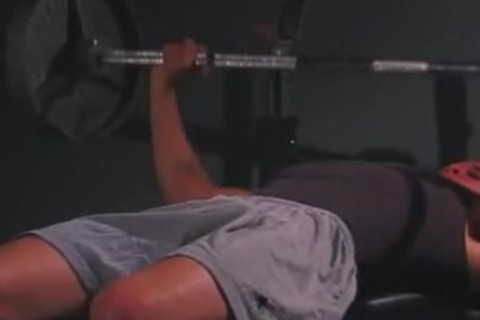 pretty dudes booty hammerling in the gym