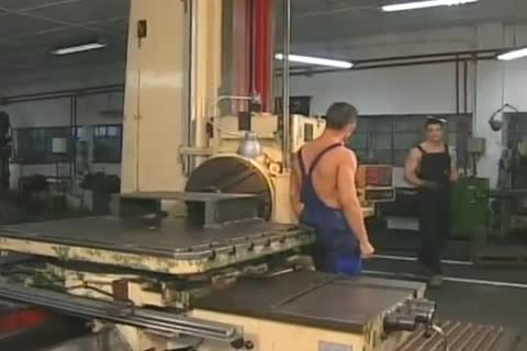 Fervent 3some Coition As Muscled guy ...