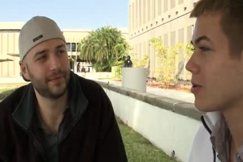 Cruising For A cute Piece Of booty For homosexual Sex