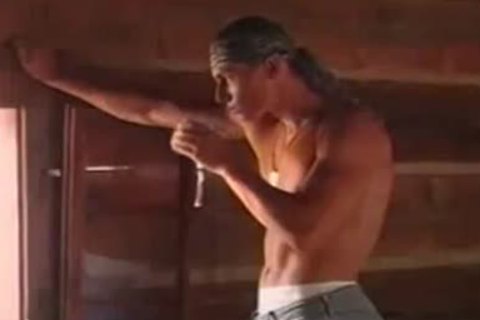 HD - Worker And Voyeur, Iag