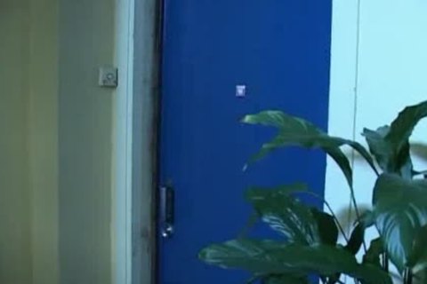 Baise A Porte A Porte