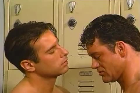 skankty Muscled homosexual men banging hardcore In ...