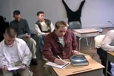 youthful dudes And Tthis chabir Teacthis chabr Start pokeing Each Otthis chabr In Class
