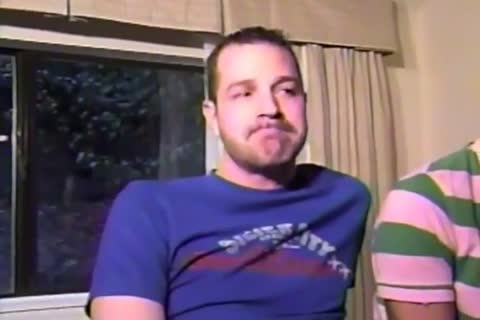 Three nice Looking twinks In A Steamy hammer Session