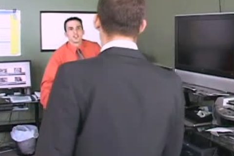 nakedback Buk Co-Workers Jump In The Shower