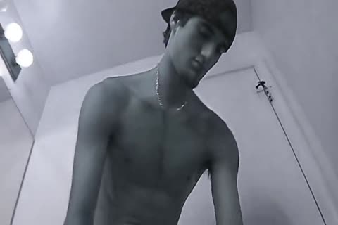 wet fantasy 01 Over chaps