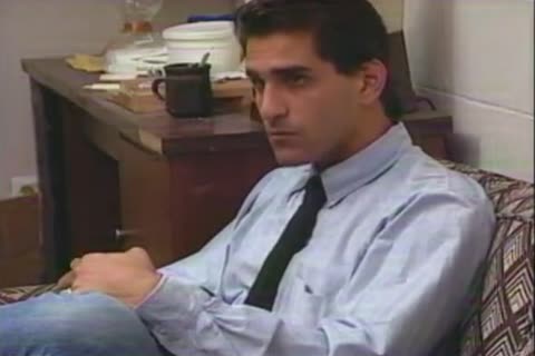 To massive for howdys britches