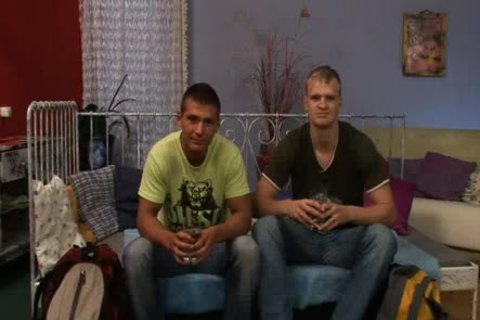 Amateur finds dick to fuck