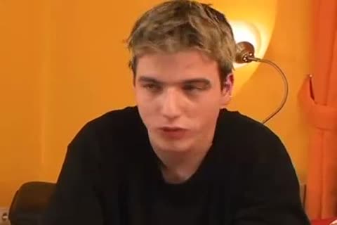 dad shower boy with his love juice