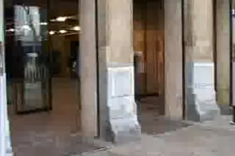 Quando Os Dois Primos Chegam De Viagem, E