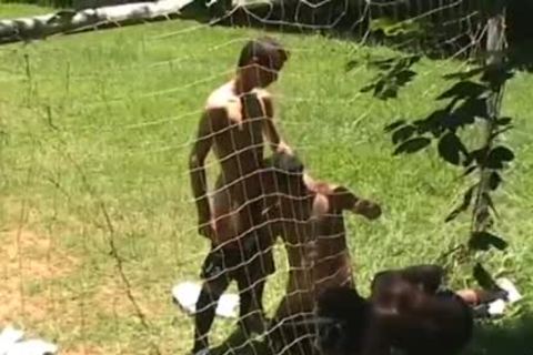 Futbol 3 - Scene 5 - The French Connection