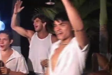 yummy Muscly boyz plowing