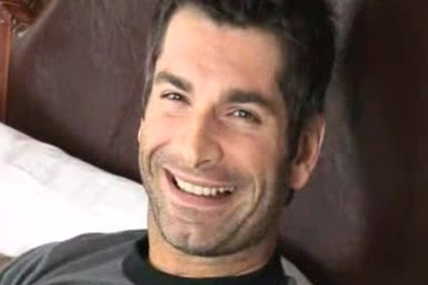 Pat Batemen pounds Luka