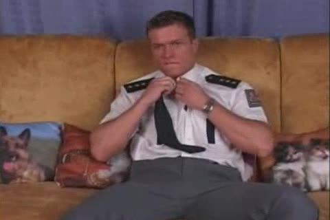 Shaved has a thing for masturbation