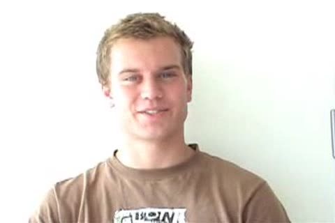 College dude feels in need of ramming hard