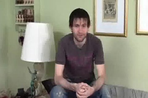 Straight lad Tries A oral