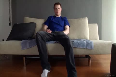 Super cute twink wanking video
