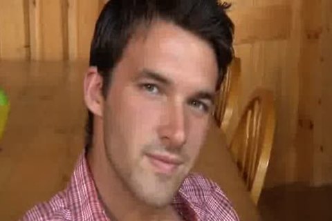 Tristan Bull