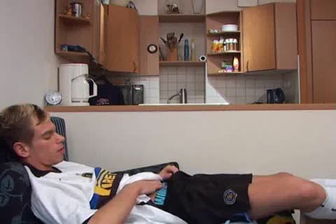 Gerfellow boy jerk off