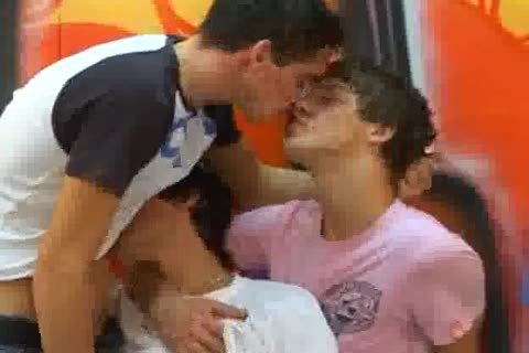 Twink desires threesome