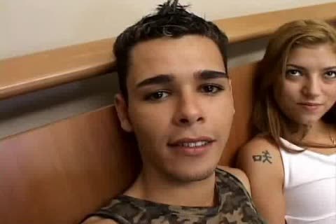 Bi Wd. nudeback Scene 1