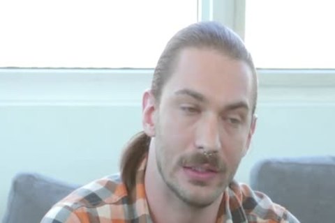 homosexualcasting With A man Named Earl