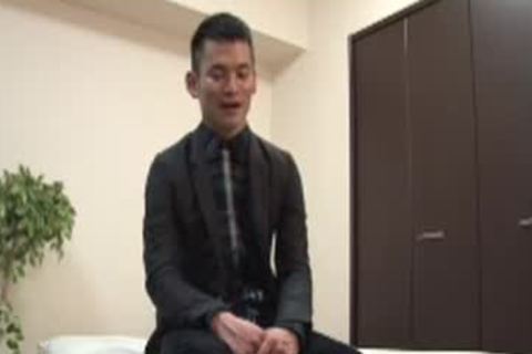 Solo asian Beating Off