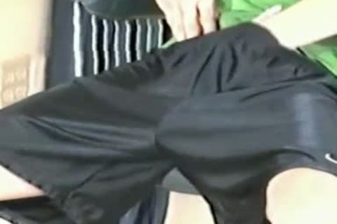 gay Soloist Whacking Off