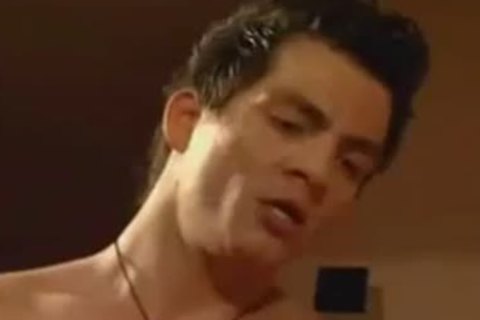 Breeding And Feeding chapfriend