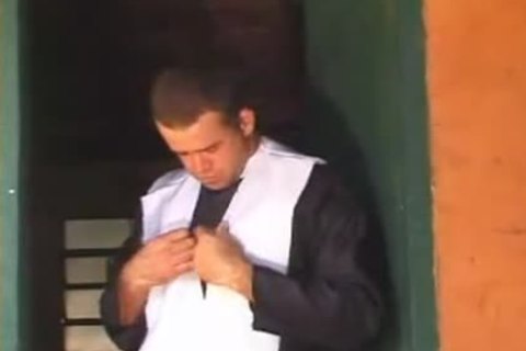 Priest copulates chap Outdoor