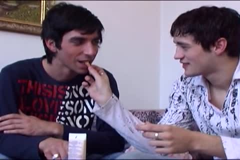 wild twinks in tthellos manir living room