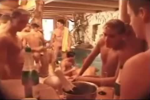 Pool Party With deep oral-jobs