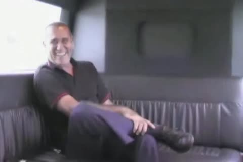 Limo suck Then Room plow