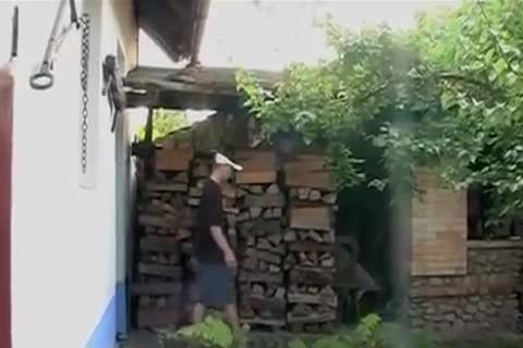 toon Crash 23 Sugars twinks In Garden