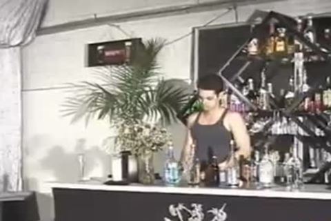 Two twinks Giving irrumation-stimulation To Each Otthis duder