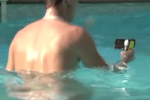 Pool Fourgy enjoystudst