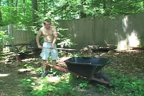 Muscled hunk feels up to masturbating